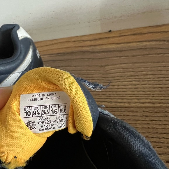 2 pairs Reebok Royal Classic Jogger Runners Sneakers Size 10 - Picture 5 of 7